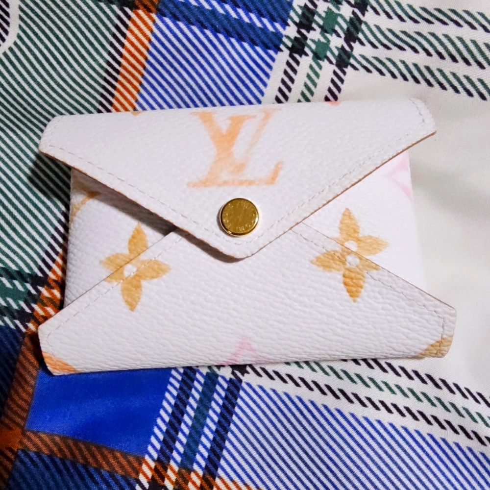 Authentic Louis Vuitton Kirigami